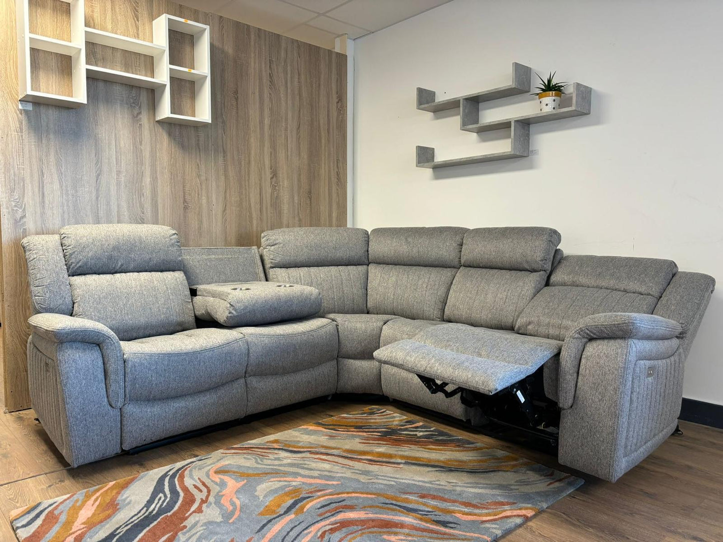 Winchelsea Corner power recliner