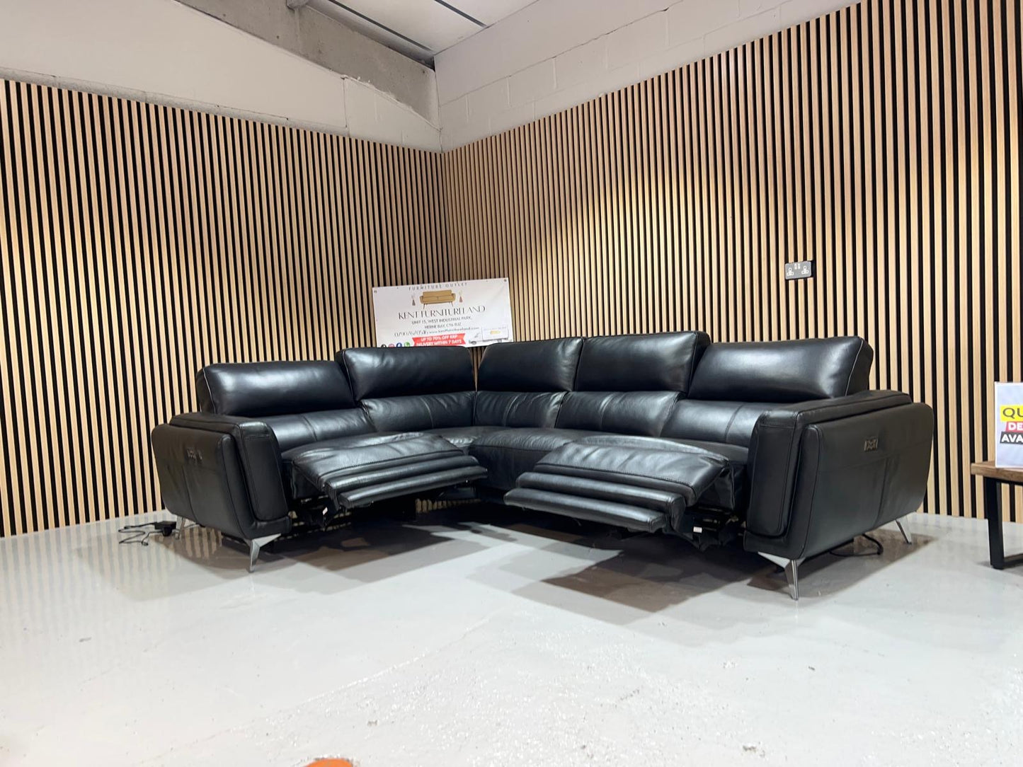 DFS San Mateo Power Reclining Corner Sofa Heated Seat Right Hand Facing