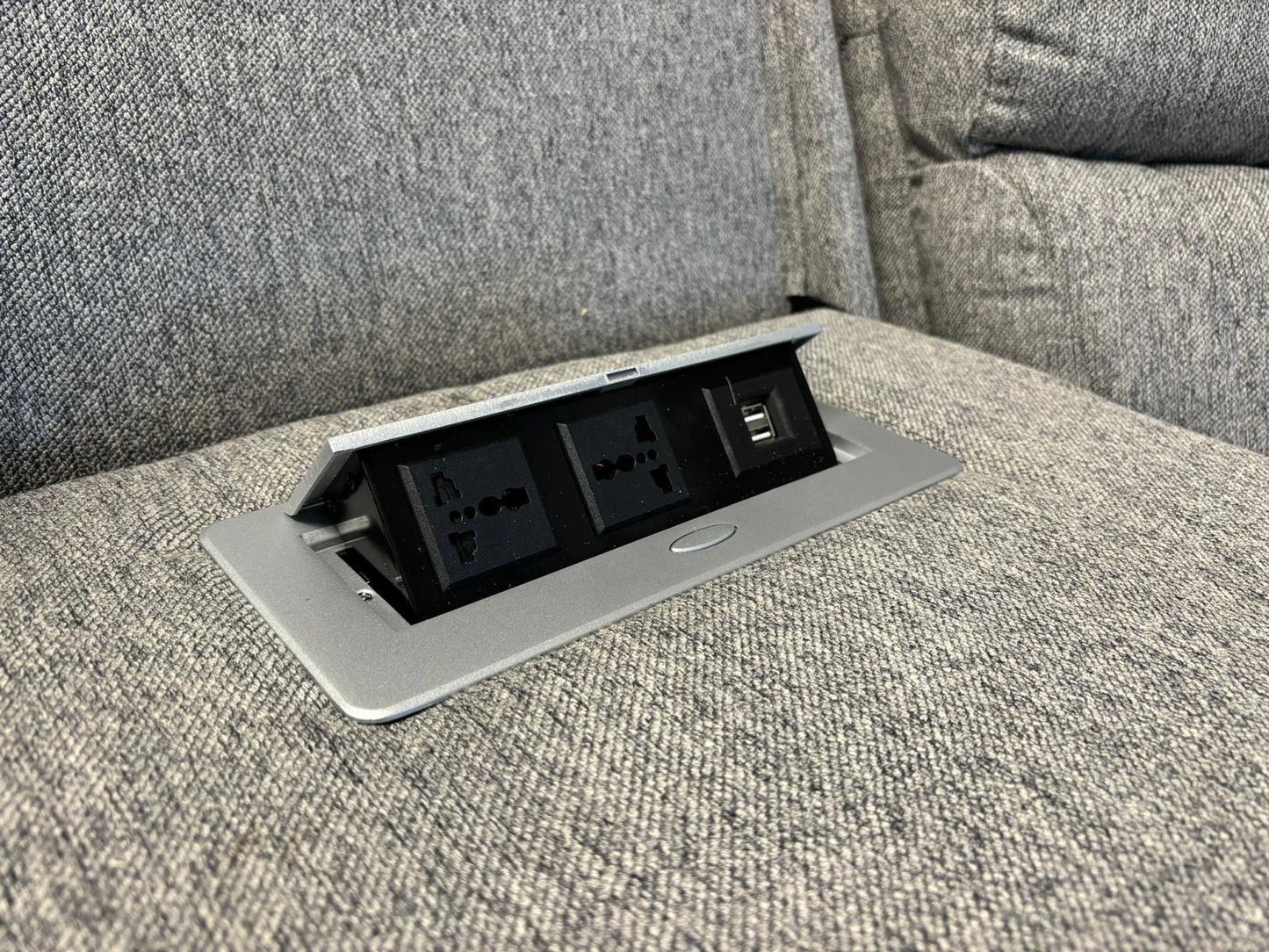 Winchelsea Corner power recliner