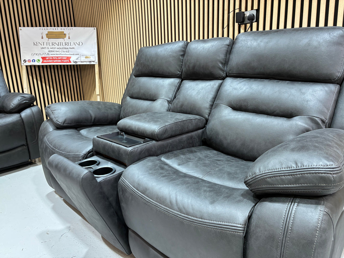 DFS Model Pierrmont 2x 2 Seat Smart Power Recliner Bundle