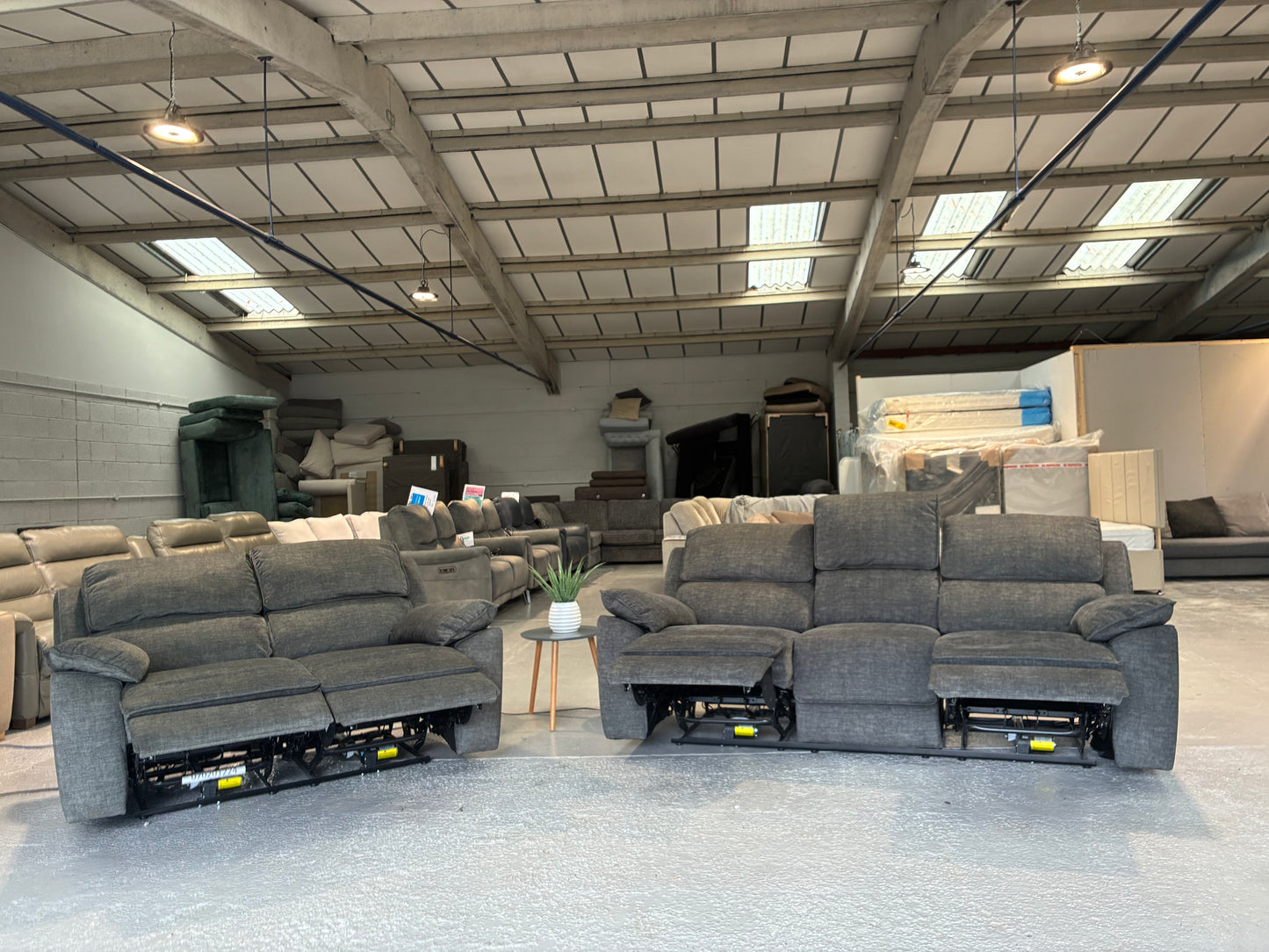 Brand New Oak Furnitureland Goodwood 2 and 3 Seater Recliner Set